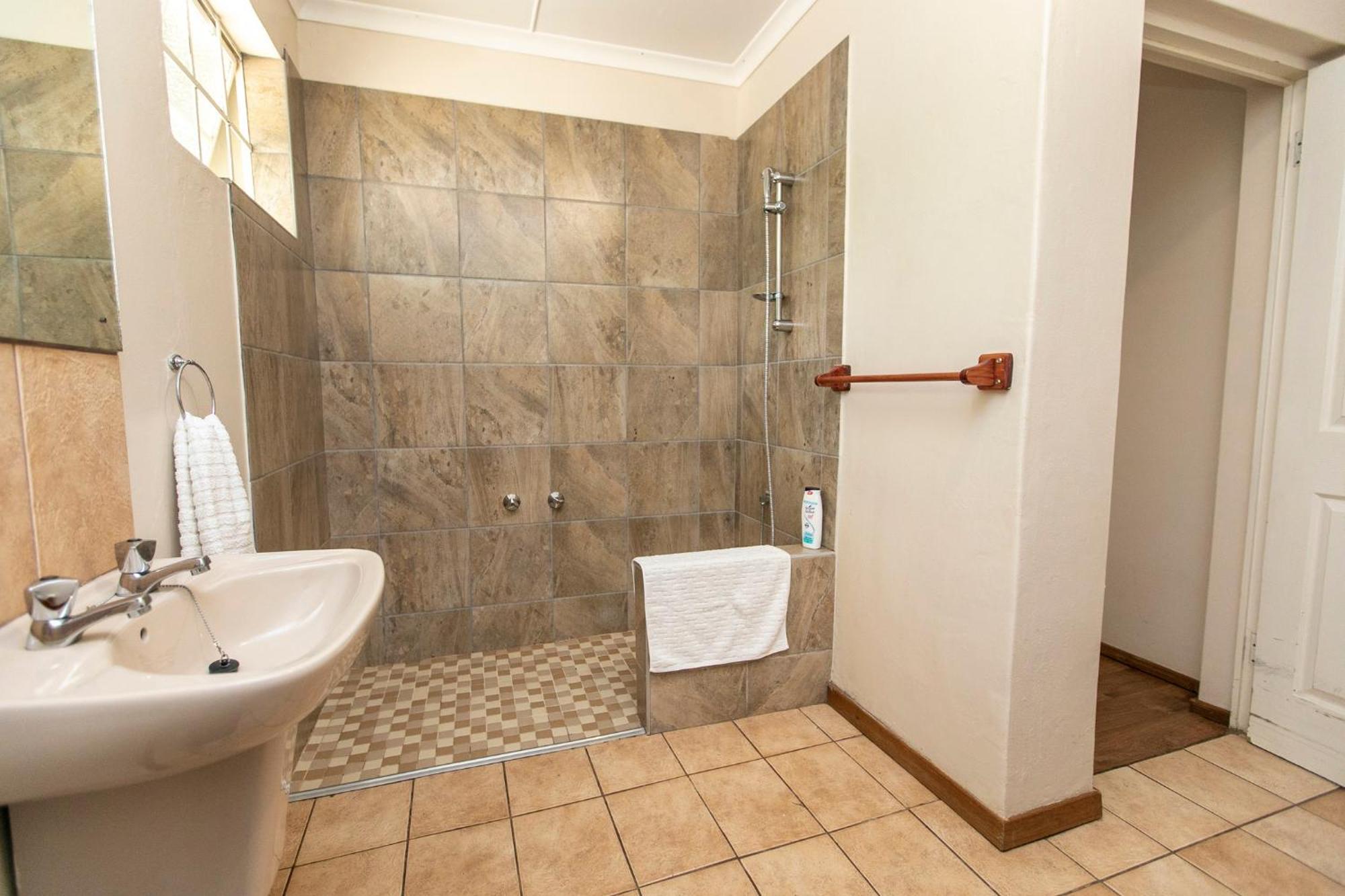 Privatunterkunft Khanyeni Himeville